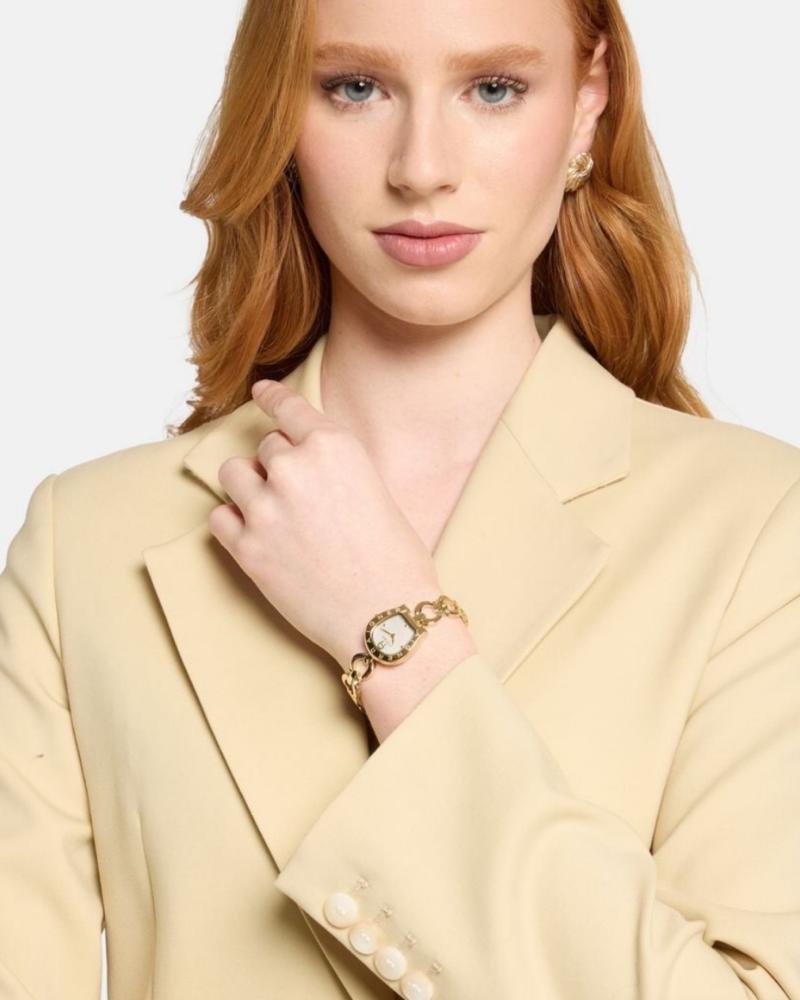 ساعة aigner
