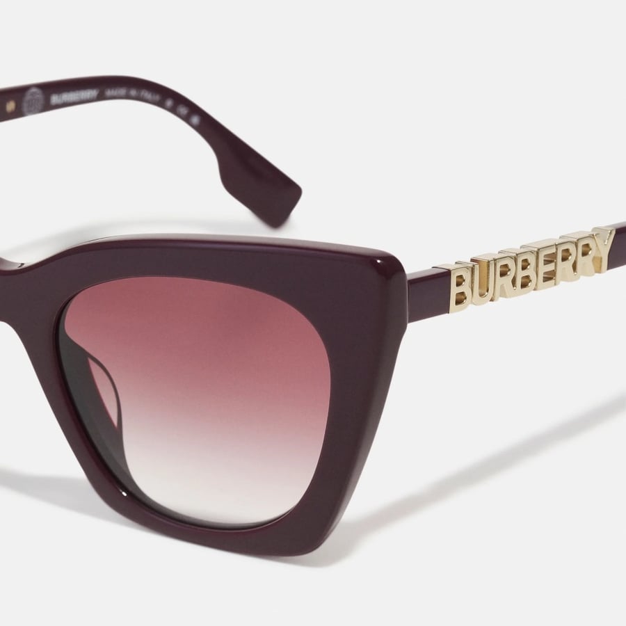 نظارة burberry عنابي
