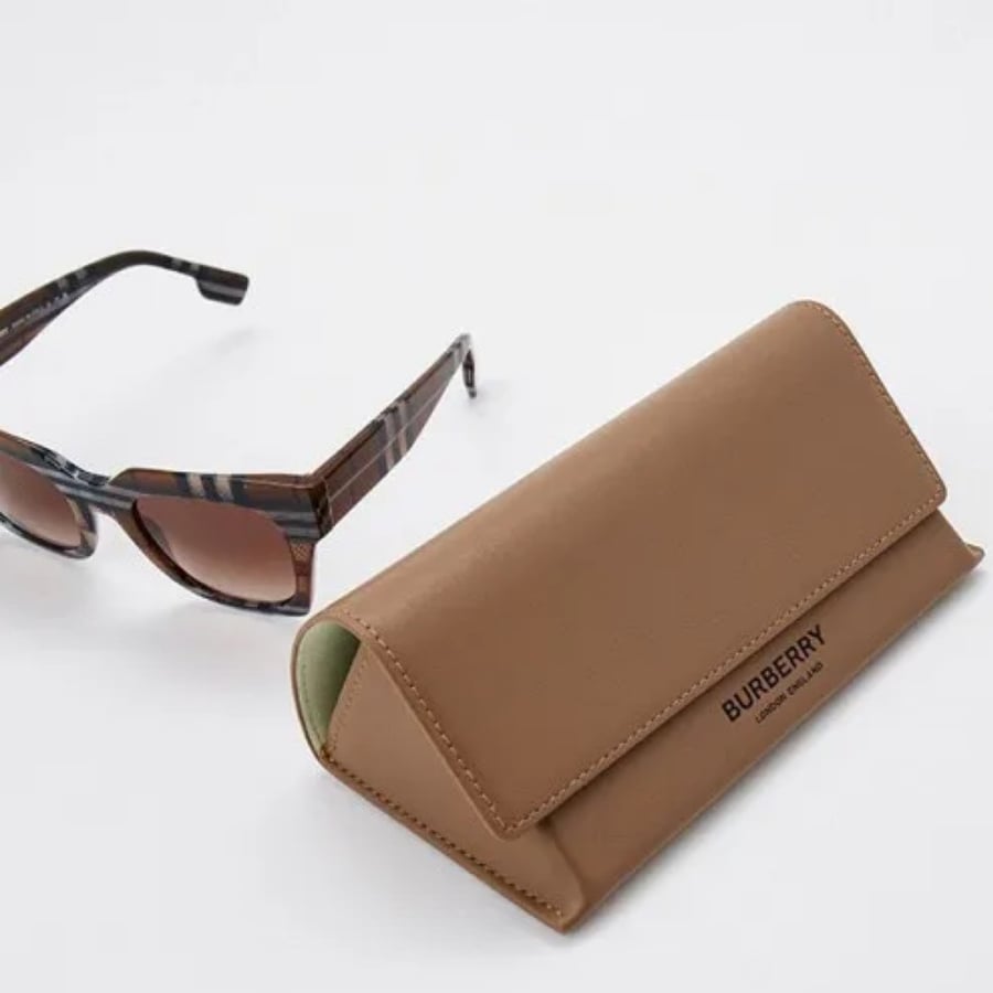 نظارة burberry