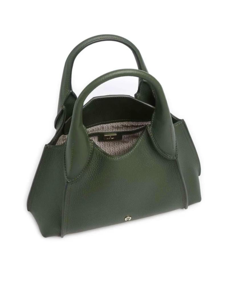 حقيبة aigner m