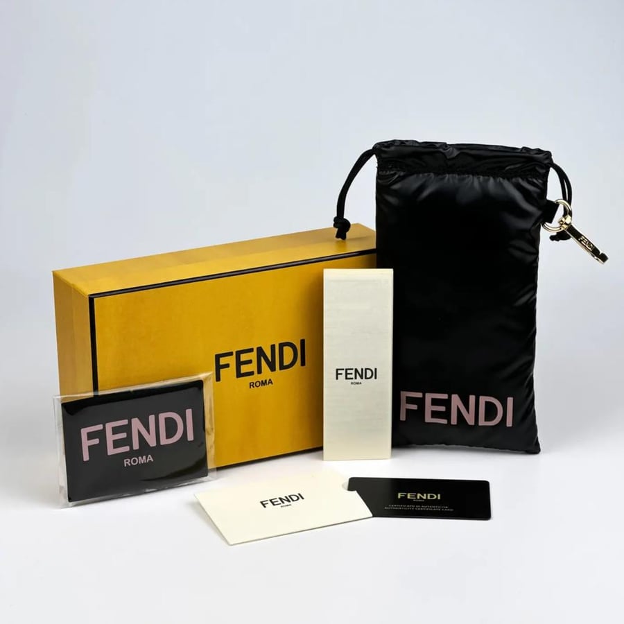 نظارة fendi