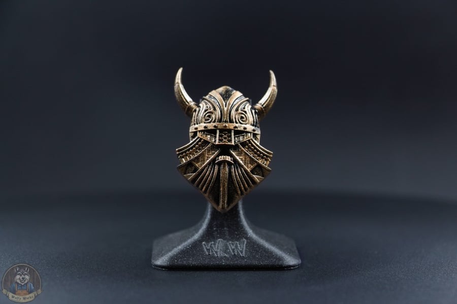 Viking Chieftain broche