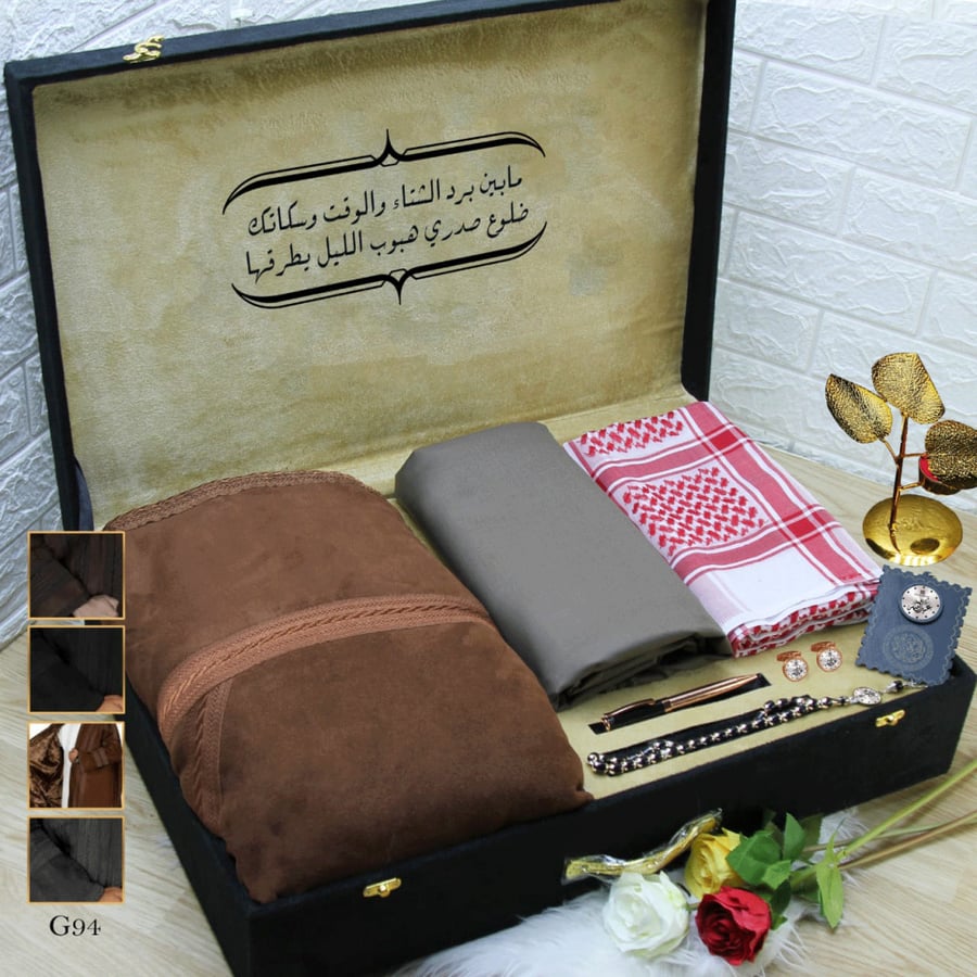 بوكس رجالي شتوي قماش شماغ فرو سلك الموديل HM-229838