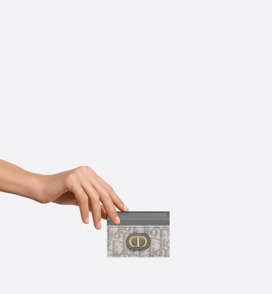 كريستيان ديور | DIOR