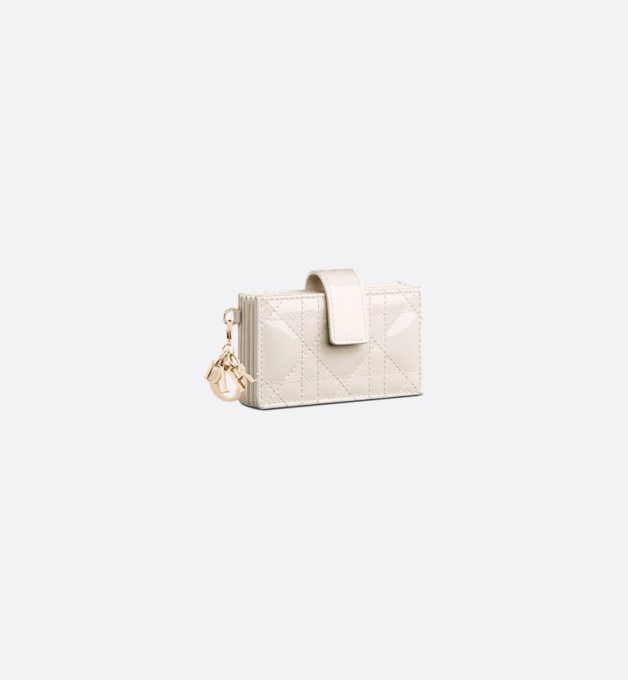 كريستيان ديور | DIOR