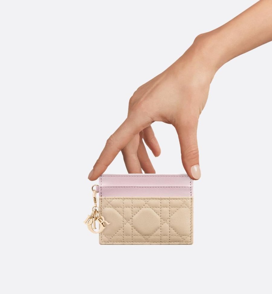 كريستيان ديور | DIOR