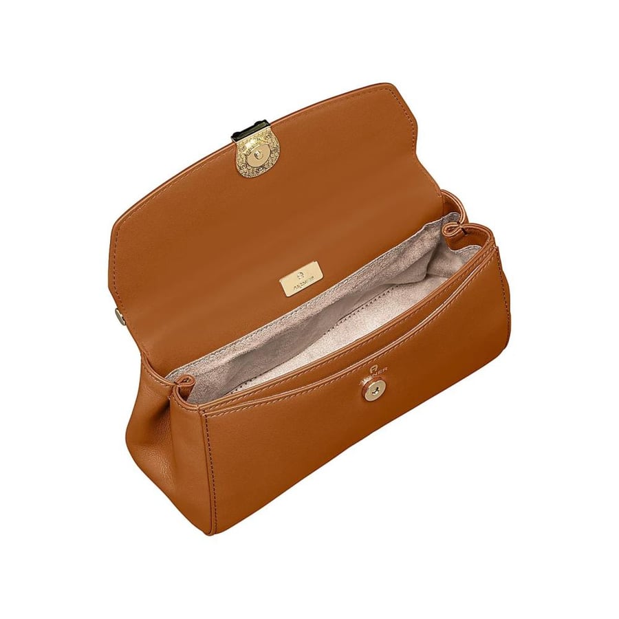 اقنر | AIGNER
