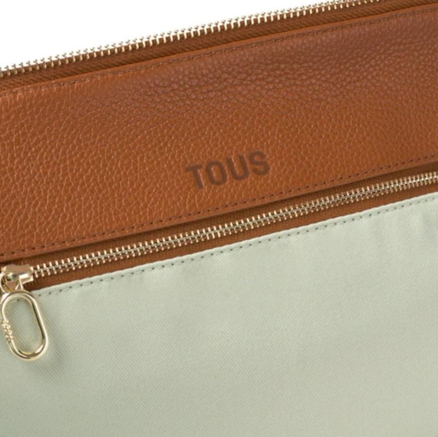 توس | TOUS
