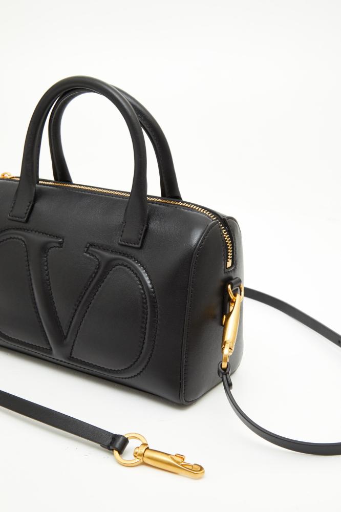 فالنتينو | VALENTINO
