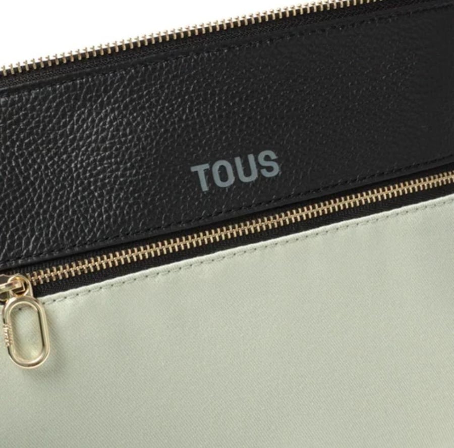 توس | TOUS