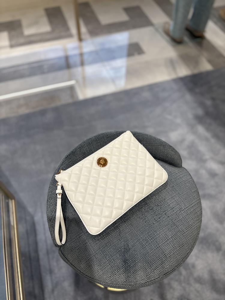 فرزاتشي | VERSACE