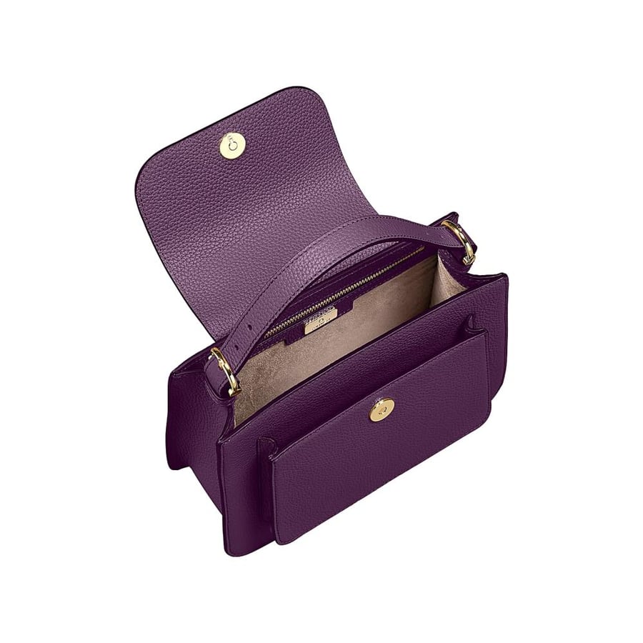 اقنر | AIGNER