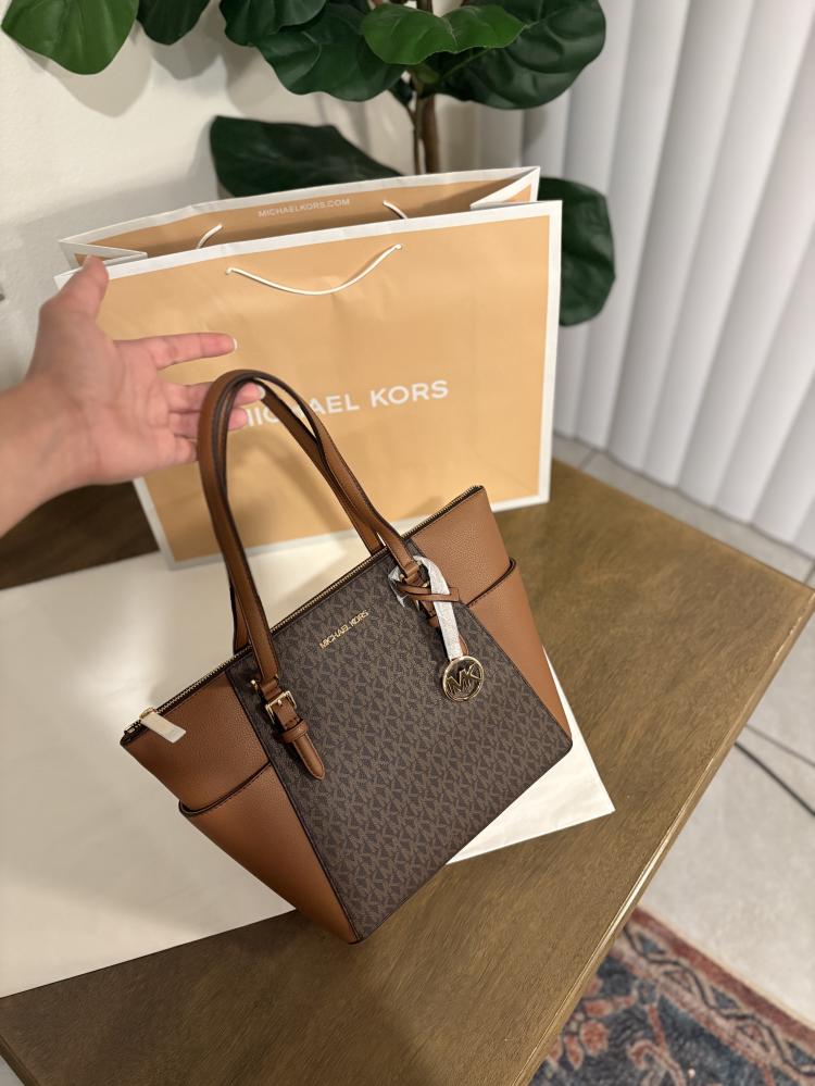 Michael Kors MK