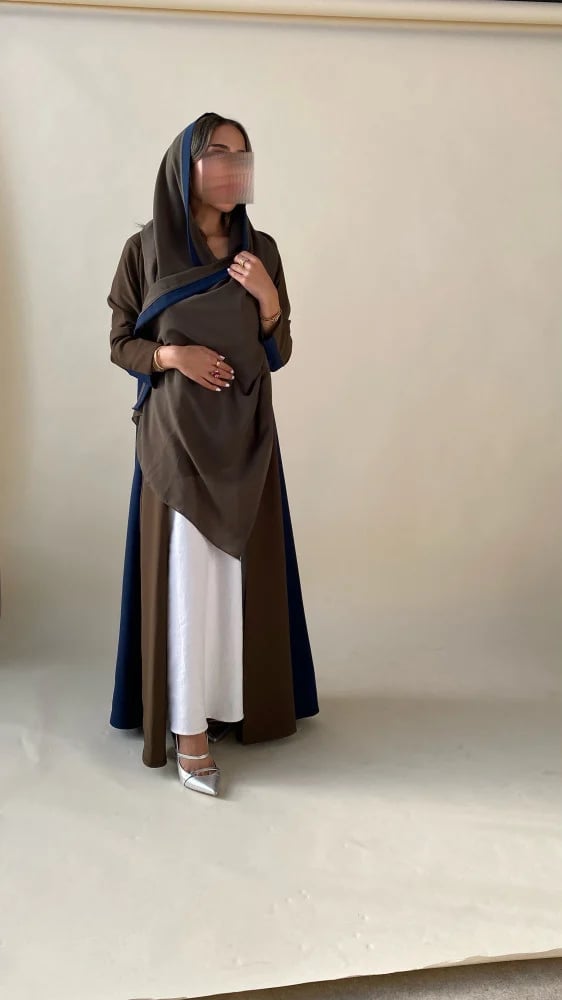 Abaya made of ceramic fabric with a flared design