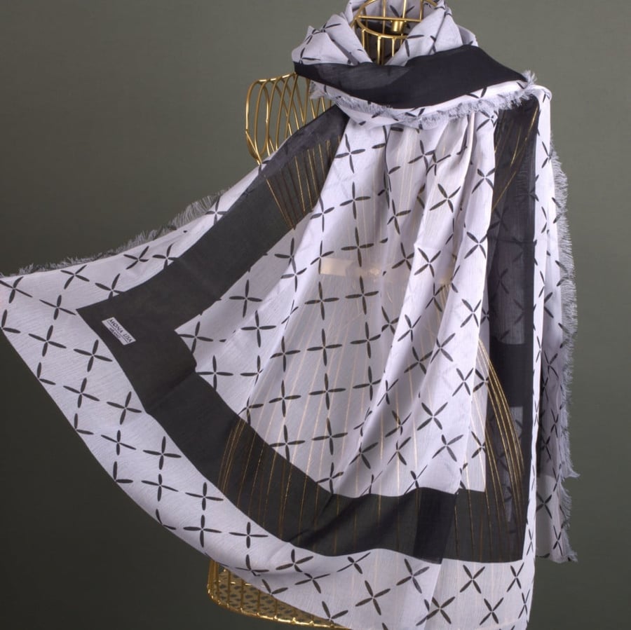 طرحة موناليزا هايتي شال x