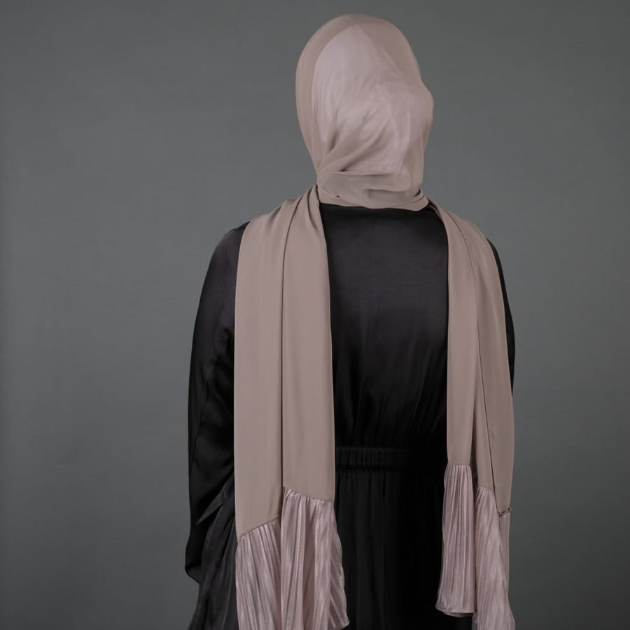طرحة جوري شيفون بطرف بليسيه