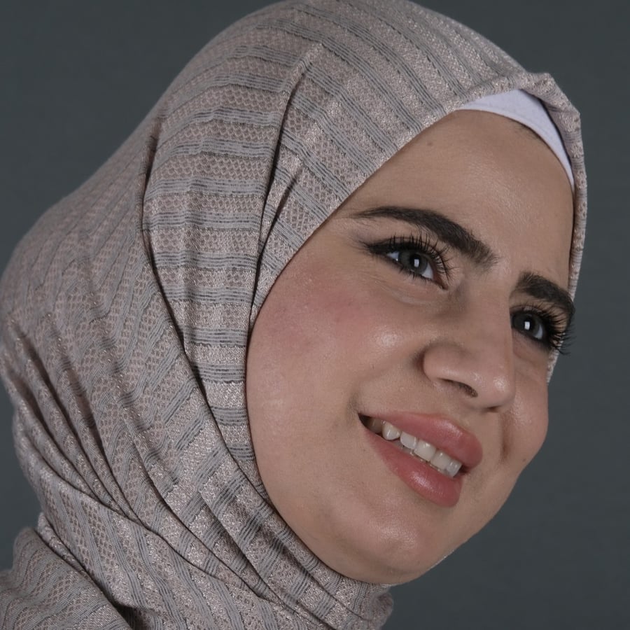 طرحة نايا ليكرا مقلم