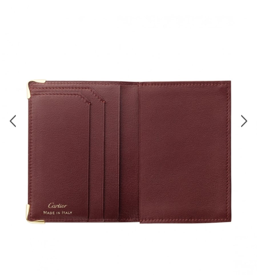 Cartier عنابي