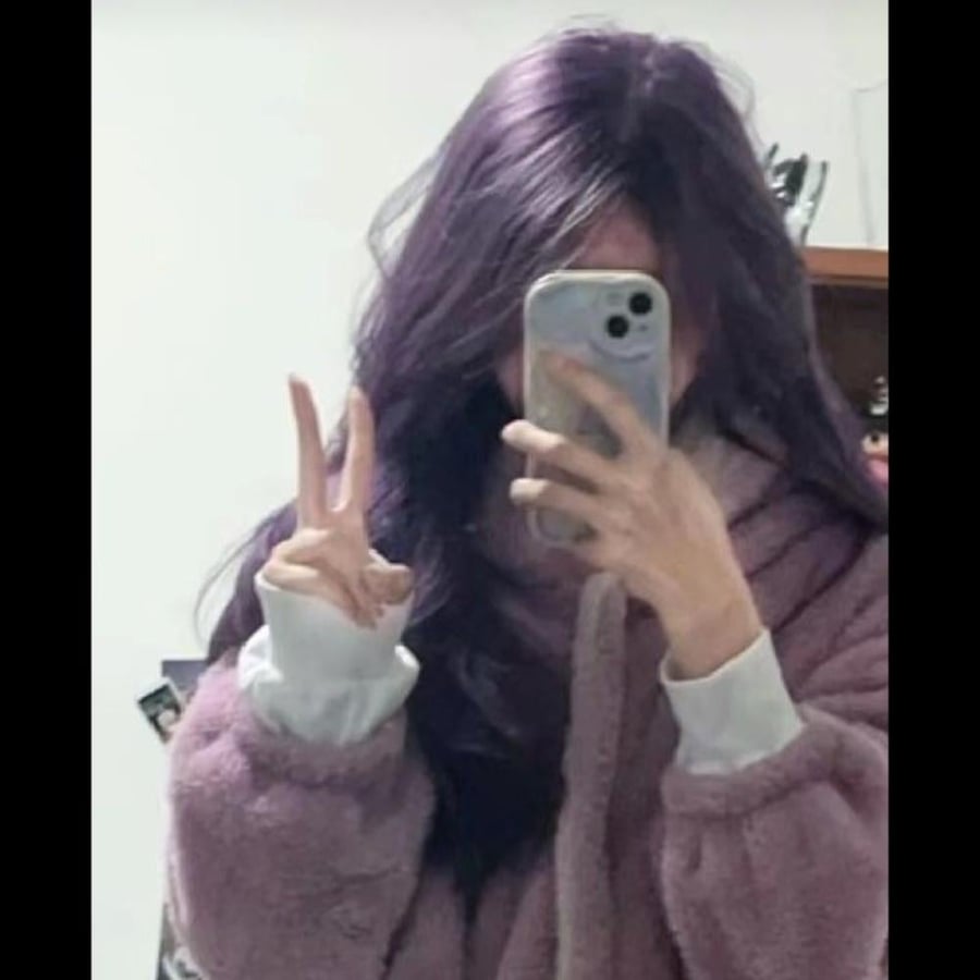 صبغه نباتيه دائمه باستايل بنفسجي