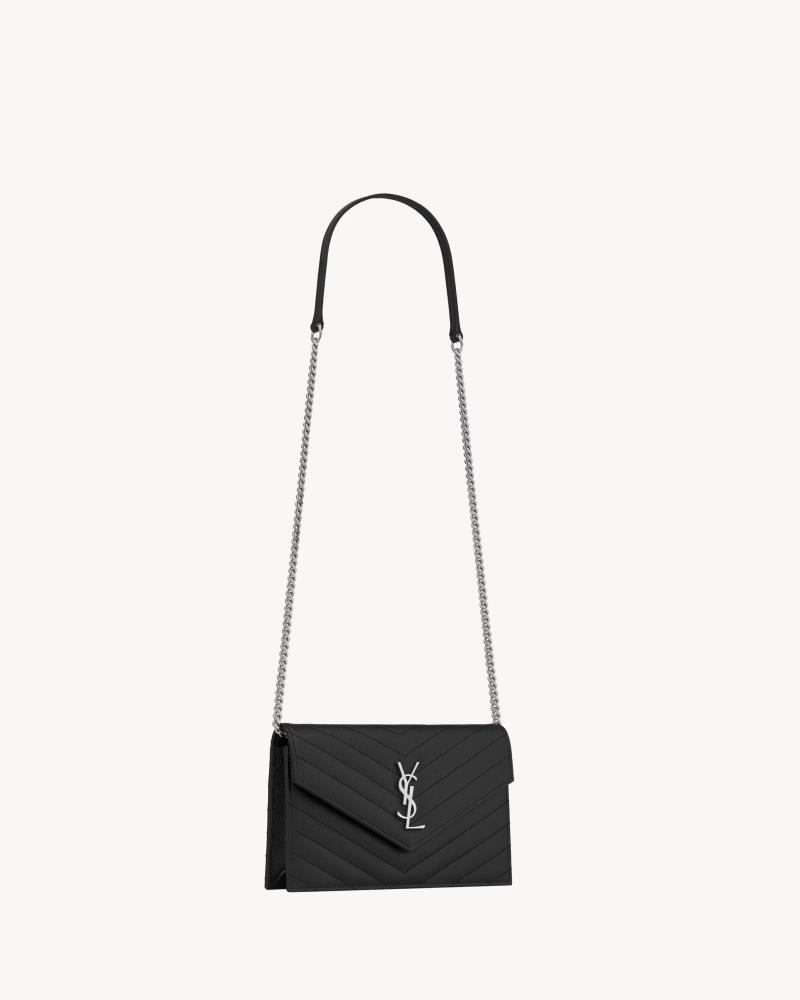 Saint Laurent | CASSANDRE ENVELOPE CHAIN ​​WALLET IN GRAIN DE POUDRE LEATHER | BLACK