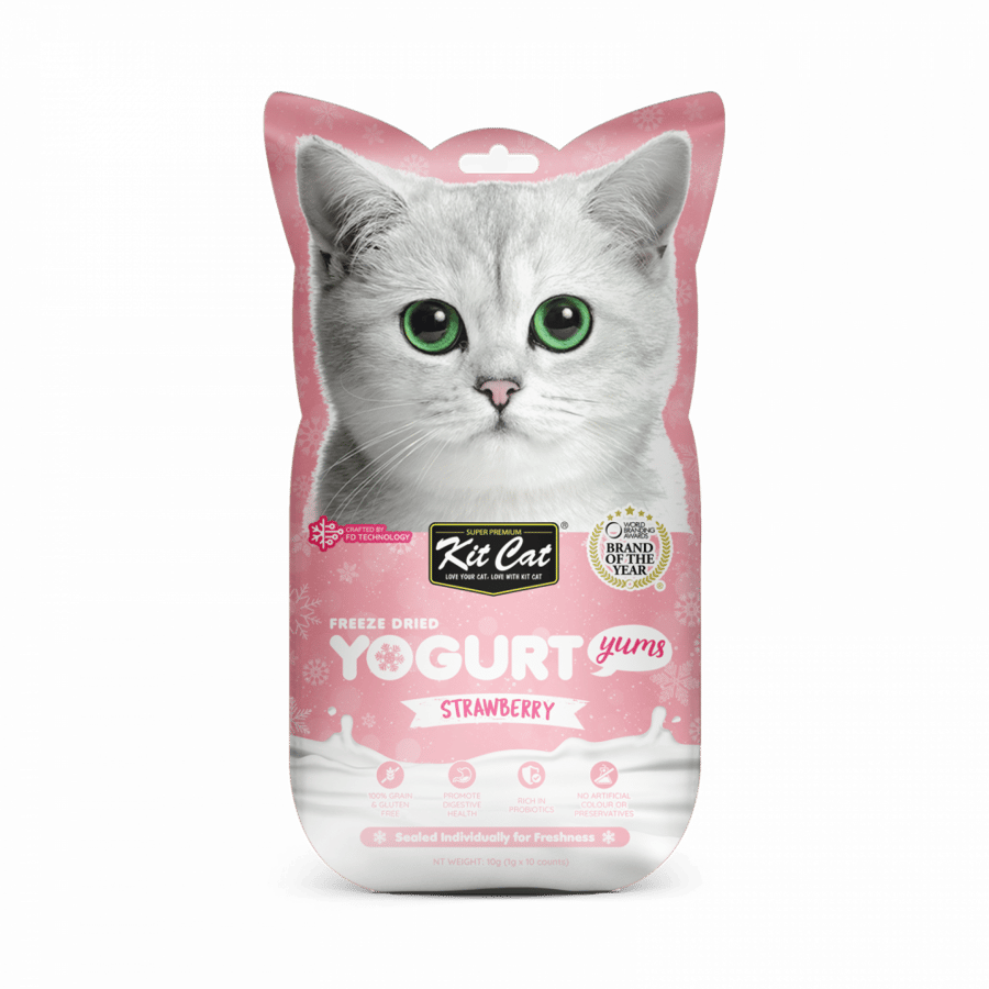 مكافات الزبادي المجففة بالتبريد بنكهه الفراولة من شركة Kitcat