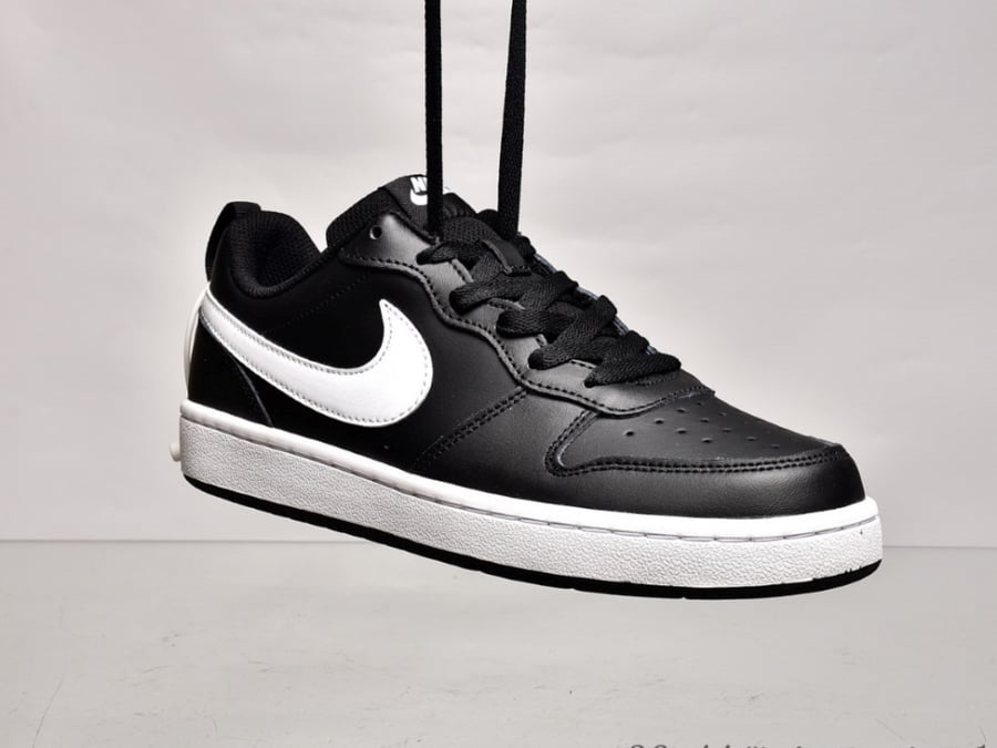 Nike Court Borough Low