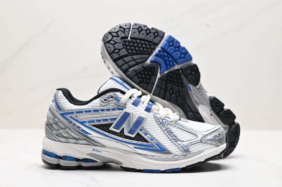 New Balance 1906R