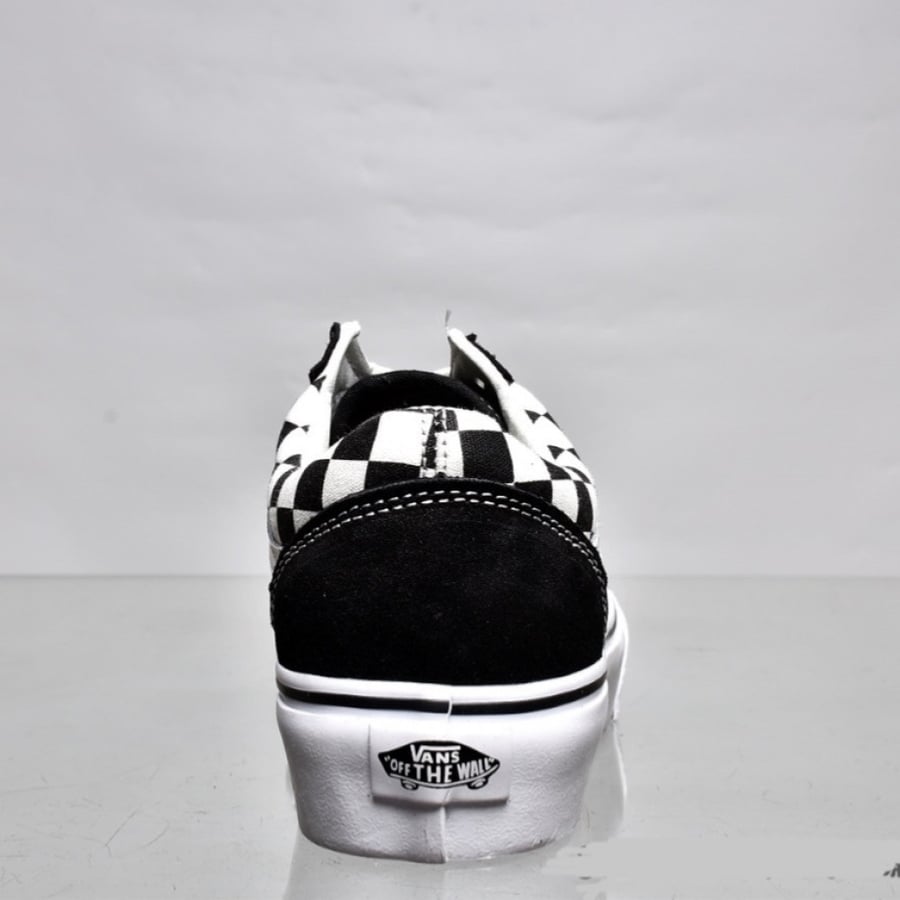 ڤانس-Vans