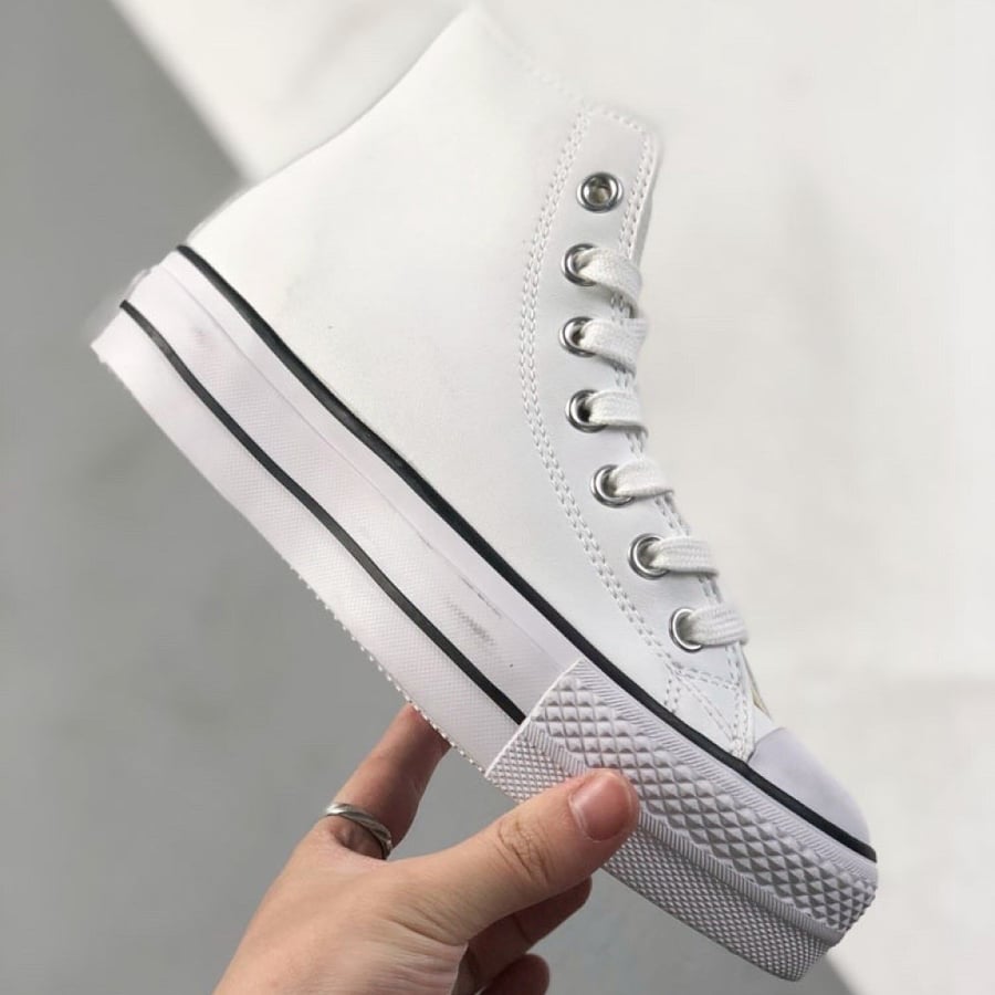 كونفرس جلد -Converse