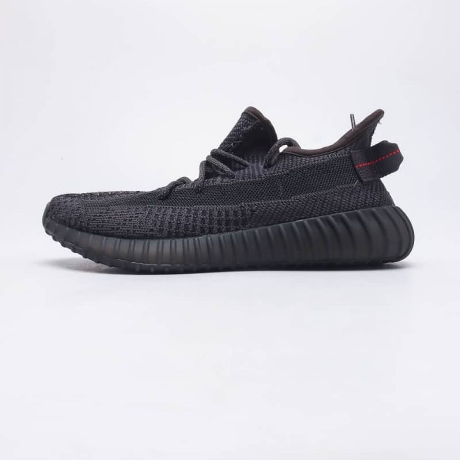 اديداس-Yeezy 350