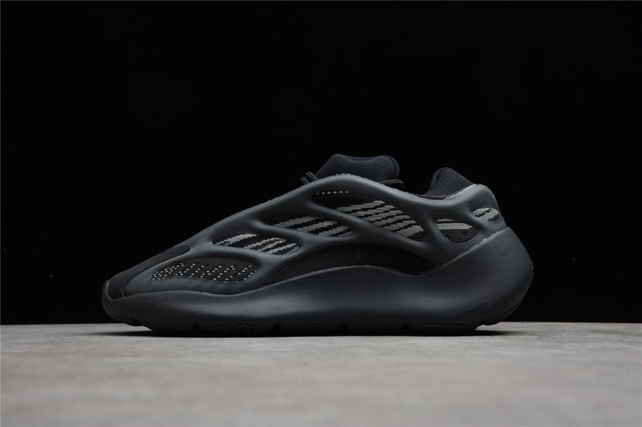 Yeezy Boost 700 v3