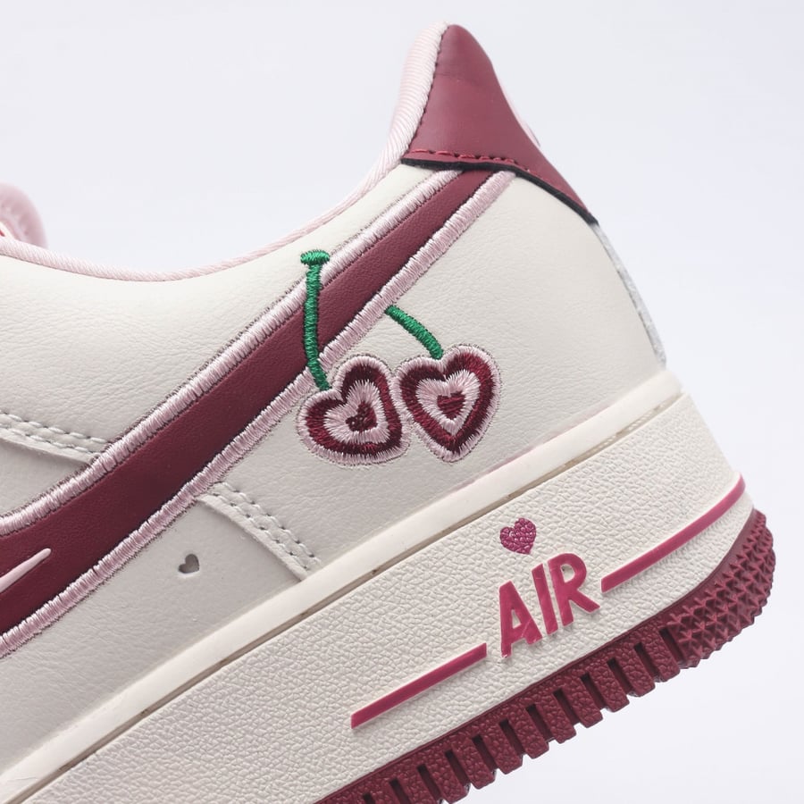 Nike Air Force 1 Low