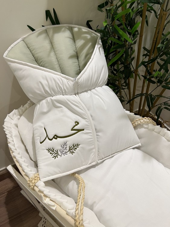مدس مع زم وتطريز اسم