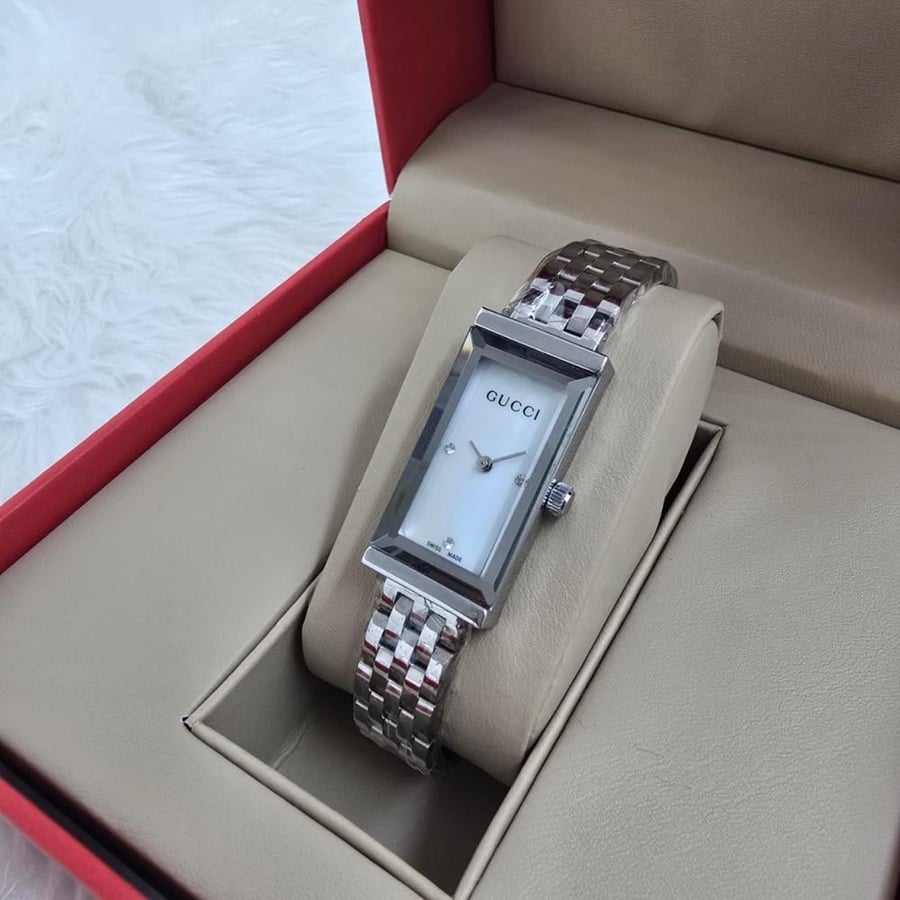 ساعة قوتشي النسائية Gucci