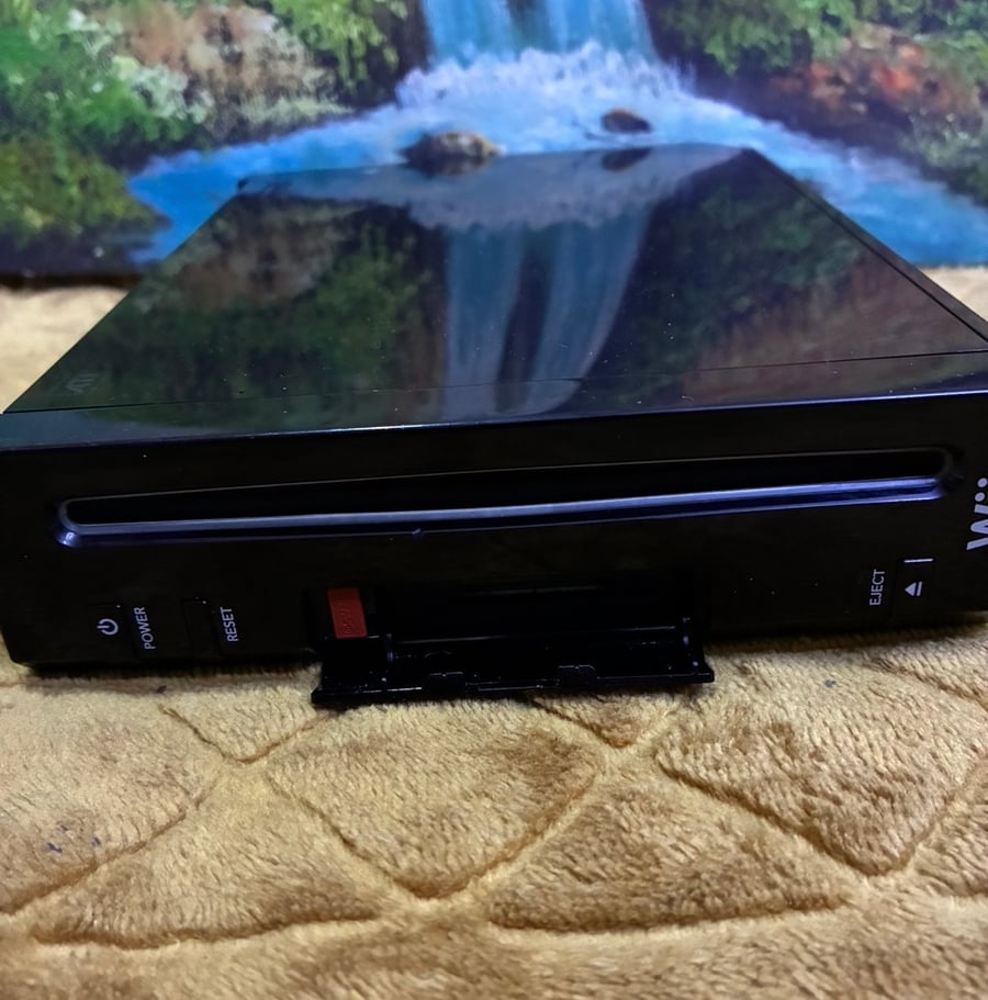 Wii black console
