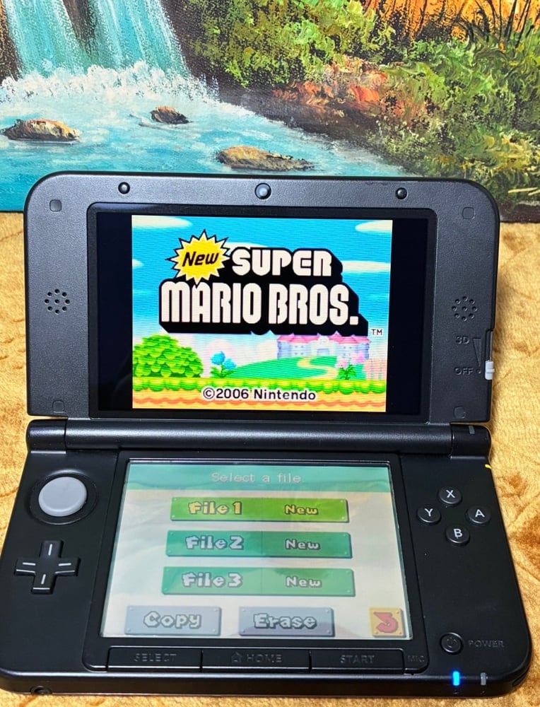 نينتندو 3DS XL – لون أحمر