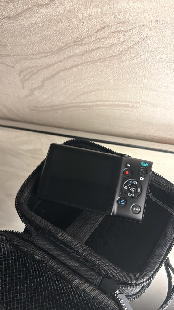 Canon IXUS 135 wifi