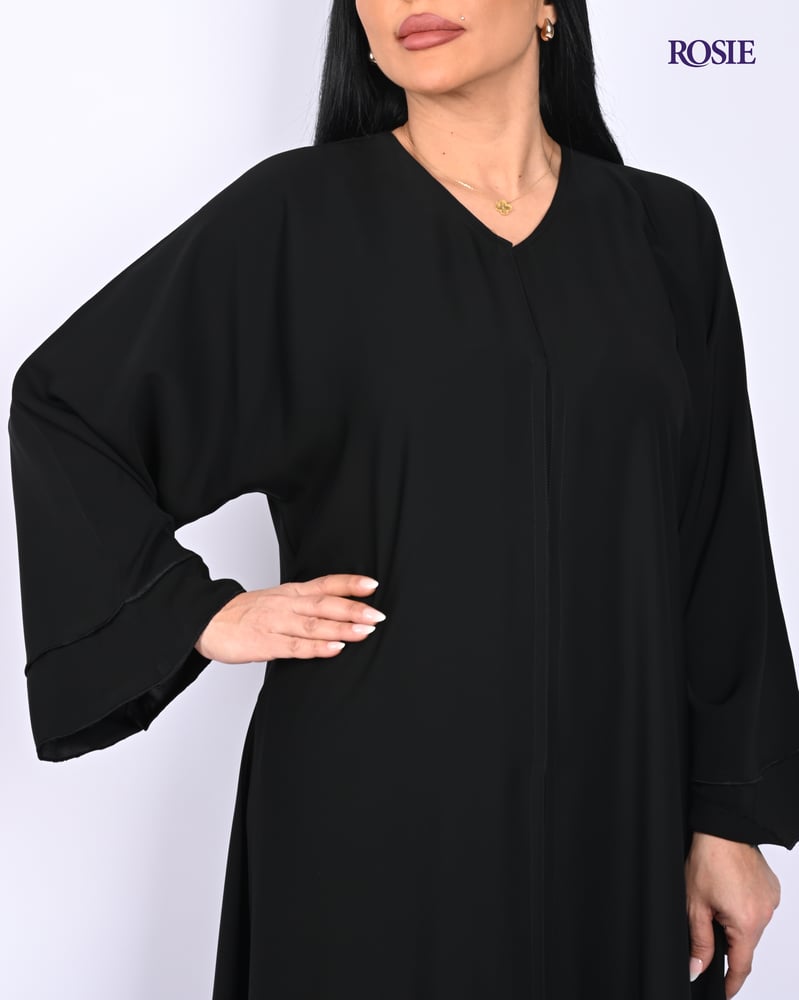 R034 Abaya