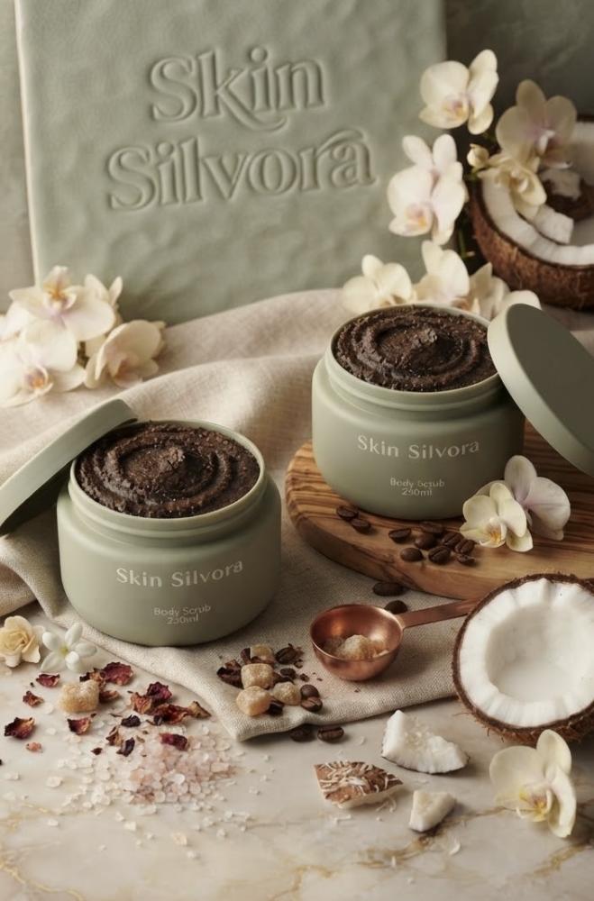 Body Scrub علبتين
