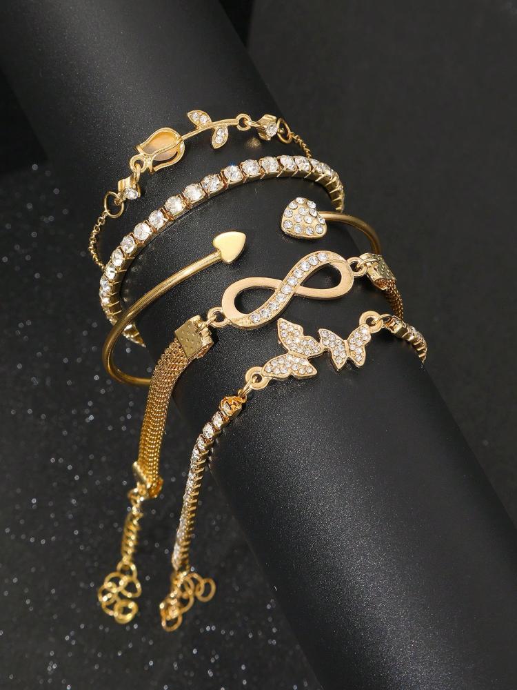 سوارات نسائيه