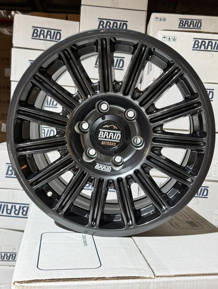 Original Pride rims size 17 Nissan Platinum and GMC