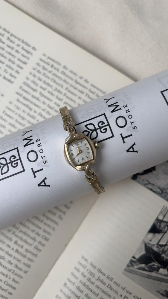 ساعة bulova caravelle الذهبية صناعة العام ١٩٧٢ م