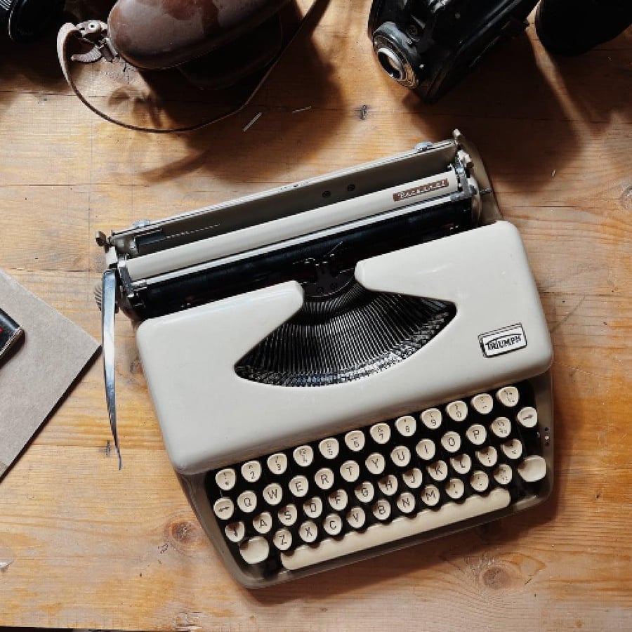 Tippa typewriter