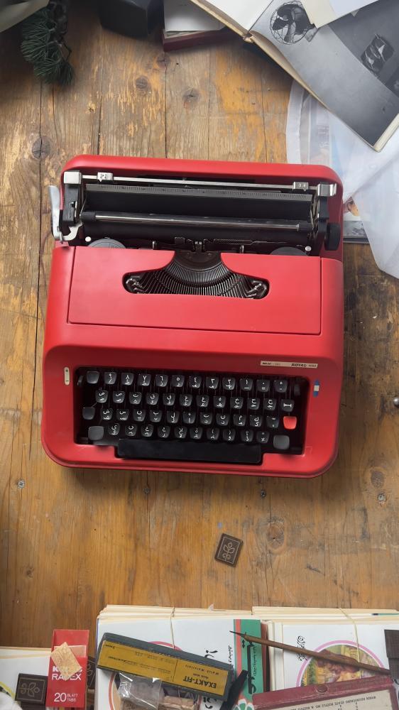 OLIVETTi 93