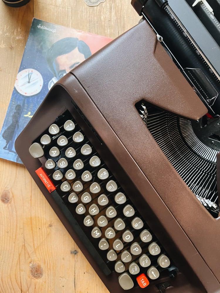 Kovac typewriter