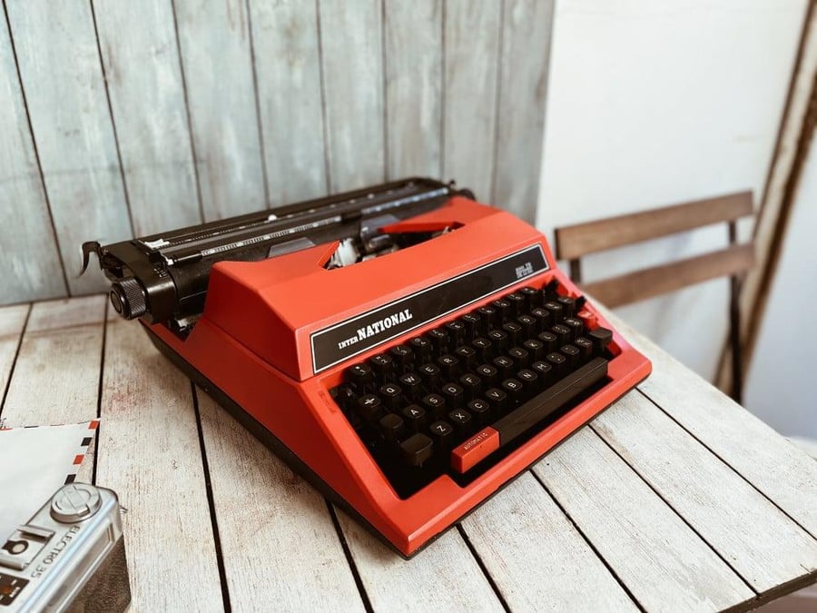 International typewriter