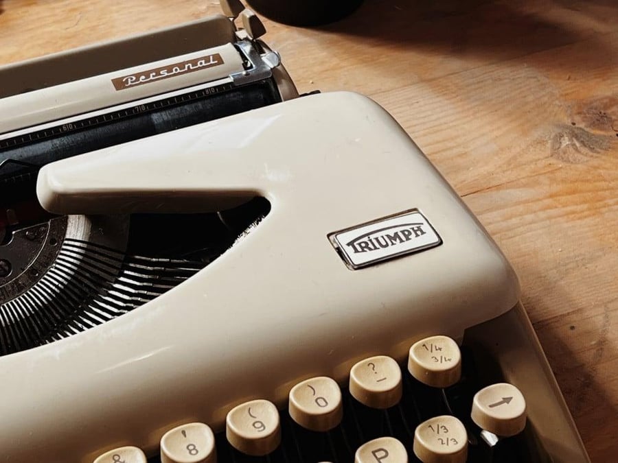 Tippa typewriter