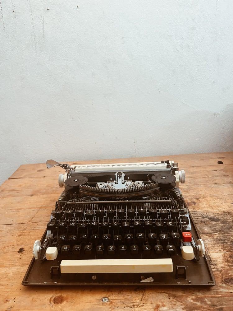 Typewriter ar 3