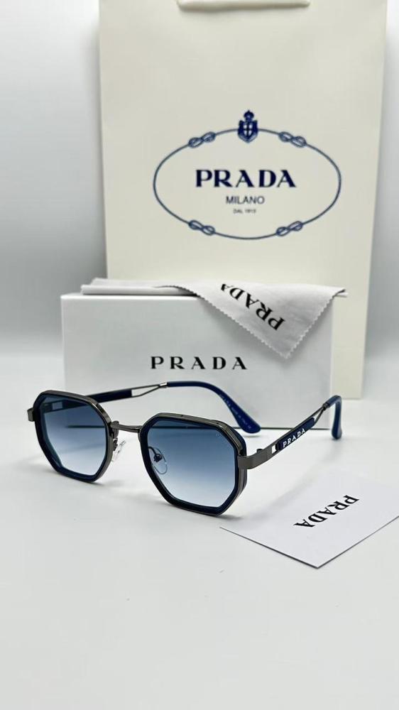 نظارات PRADA أزرق اطار رمادي