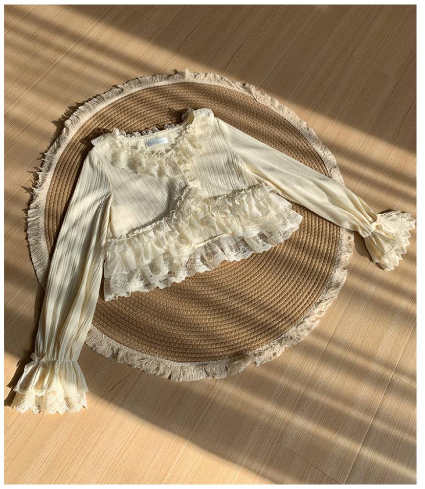 【With Puji】سترة كارديجان (Cardigan) صوفية خفيفة مزينة بدانتيل متوفرة بلونين، للتنسيق مع أزياء اللوليتا للخريف.